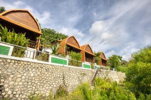 Phòng Giường Đôi Nhìn Ra Biển (Double Room with Sea View)