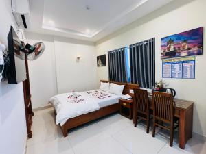 Phòng Đôi Loại Sang (Deluxe Double Room)