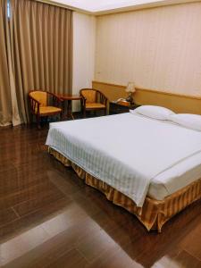 Phòng Deluxe 4 Người (Deluxe Quadruple Room)