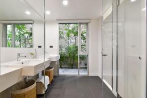 Phòng Gia đình - 6 người (Family - 6 pax)
