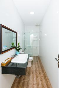 Phòng Đôi Loại Sang (Deluxe Double Room)