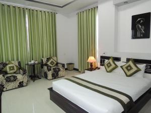 Phòng Đôi Loại Sang (Deluxe Double Room)