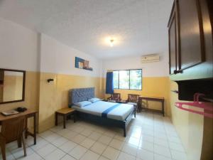 Phòng Đôi Cao Cấp (Superior Double Room)