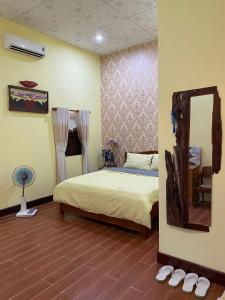 Phòng Giường Đôi Nhìn Ra Vườn (Double Room with Garden View)