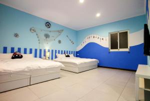 Phòng Queen có 2 giường cỡ Queen - Có thiết kế cho Khách khuyết tật (Queen Room with Two Queen Beds - Disability Access)