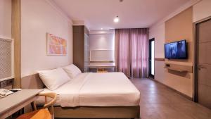 Phòng Loại Sang Giường Lớn (Deluxe King Rooms)