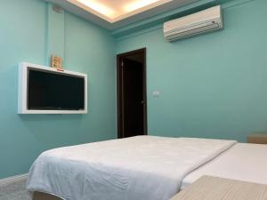 Double Room with Shower(No Window)