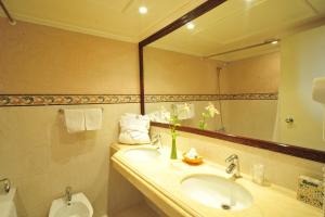 Single Room room in El Andalous Lounge & Spa Hotel