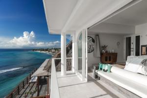 Căn Hộ (Apartment)