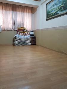 Phòng 4 Người Hạng Tiết Kiệm Với Phòng Tắm Chung (Economy Quadruple Room with Shared Bathroom)
