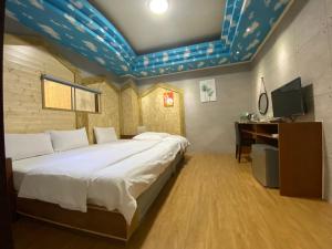 Phòng Comfort 3 Người Có Vòi Sen (Comfort Triple Room with Shower)