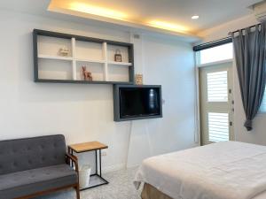 Phòng Có Giường Cỡ Queen Với Ban Công (Queen Room with Balcony)