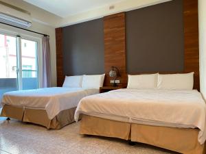 Phòng 4 Người Có Ban Công (Quadruple Room with Balcony)