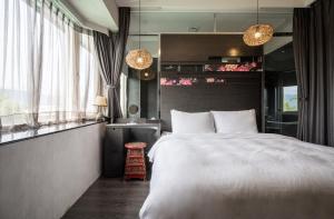 Phòng giường đôi có cảnh (Double Room with View)