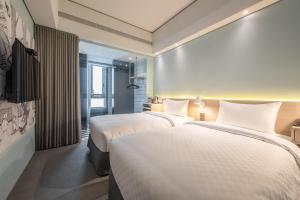 Standard Twin Room - Late Check-In at 21:00
