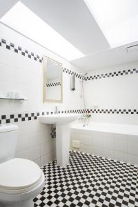 Phòng Hai Giường Đơn (Twin Room)