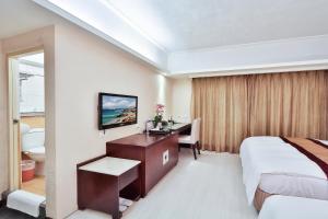 Phòng Tiêu Chuẩn 4 Người (Standard Quadruple Room)