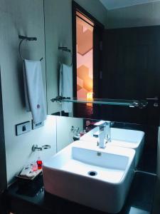 Phòng Tiêu chuẩn Giường Đôi (Standard Double Bed)