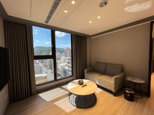 Suite Thương gia (Business Suite)