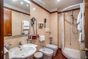 Superior Double or Twin Room room in Hotel Diocleziano