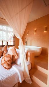 Phòng Deluxe có bồn tắm (Deluxe Room with Bath)