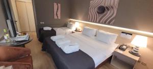 Standard Triple Room room in Coral Hotel Athens