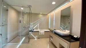 Phòng Tòa Zao Yin Cho Gia Đình (Zao Yin Building Family Room)