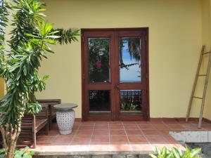 Phòng Deluxe hướng biển giường đôi (Deluxe Double Room with Sea View)