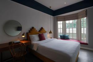 Phòng Đôi Cao Cấp (Superior Double Room)