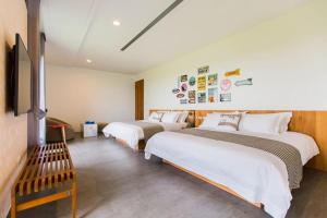 Phòng 4 Người Có Bồn Tắm (Quadruple Room with Bath)