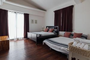 Phòng 4 Người (Quadruple Room)