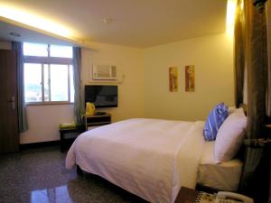 Phòng Giường Đôi Có Phòng Tắm Riêng (Double Room with Private Bathroom)