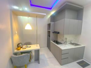 Studio Deluxe (Deluxe Studio)