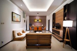Biệt Thự 3 Phòng Ngủ (Three-Bedroom Villa)