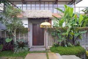 Biệt Thự 3 Phòng Ngủ (Three-Bedroom Villa)