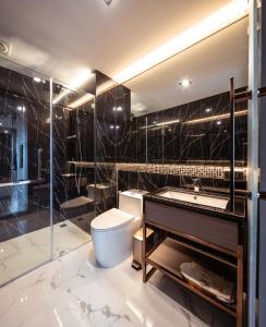 Phòng Loại Sang Giường Đôi (Deluxe Double Room)