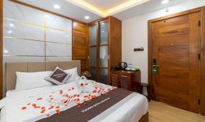 Phòng Đôi Loại Sang (Deluxe Double Room)