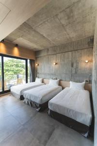 Phòng 3 Người Nhìn Ra Biển (Triple Room with Sea View)