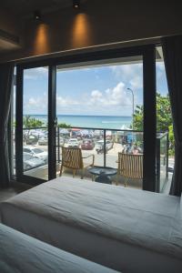 Phòng 3 Người Nhìn Ra Biển (Triple Room with Sea View)