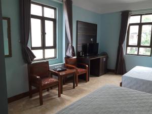 Phòng Tiêu Chuẩn 4 Người (Standard Quadruple Room)