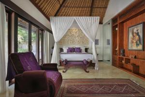 Phòng Suite (Suite Room)