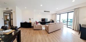 Biệt Thự Ba Phòng Ngủ (Three Bedroom Villa)