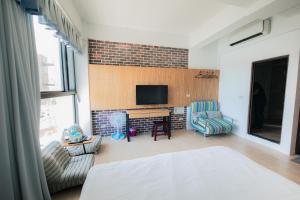 Phòng Giường Đôi Có Phòng Tắm Riêng (Double Room with Private Bathroom)