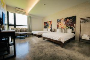 Phòng Bốn Người Có Phòng Tắm Riêng (Quadruple Room with Private Bathroom)