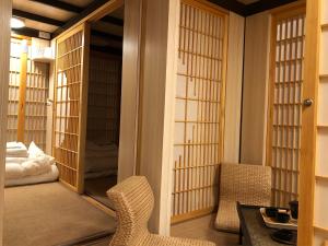 Phòng Ngủ Tập Thể 4 Giường Cho Cả Nam Và Nữ (4-Bed Mixed Dormitory Room)