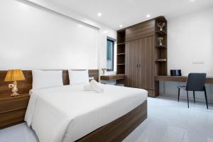 Phòng Tiêu Chuẩn Giường Lớn (Standard King Room)