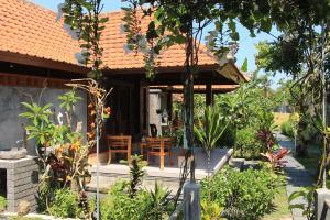 Phòng Deluxe Nhìn Ra Vườn (Deluxe Garden)