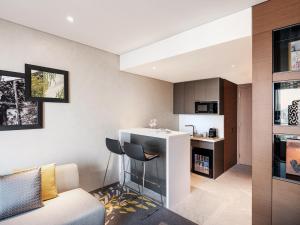 Suite Deluxe có giường King (Deluxe Suite with King Bed)