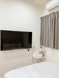 Phòng Giường Đôi Có Phòng Tắm Riêng (Double Room with Private Bathroom)