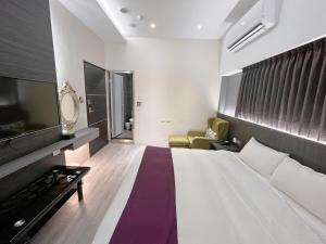 Phòng Thương gia không có gara (Business Room without Garage)